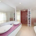 Villa Luxury Beachfront Villa Smague With Sauna, Zadar Diklo