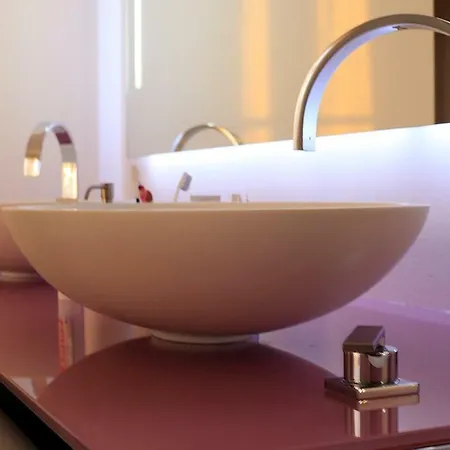 Luxury Beachfront Villa Smague With Sauna, Zadar *