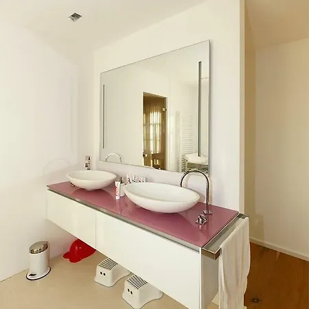 Luxury Beachfront Villa Smague With Sauna, Zadar Дикло
