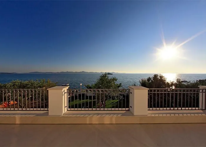 Luxury Beachfront Villa With Sauna, Zadar *