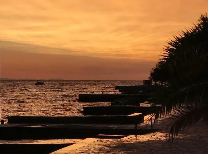 Luxury Beachfront Villa Smague With Sauna, Zadar *